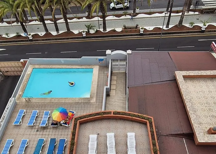 Playa Martianez * פוארטו דה לה קרוז